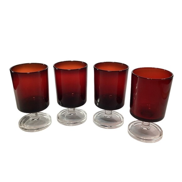 Set Of 4”Vintage Luminarc France Ruby Red Wine/Desert Footed Glasses 4” - Picture 1 of 4
